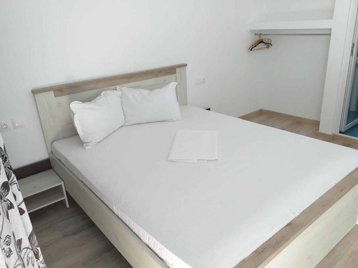Hotel Vila Cata Costinesti Habitación foto